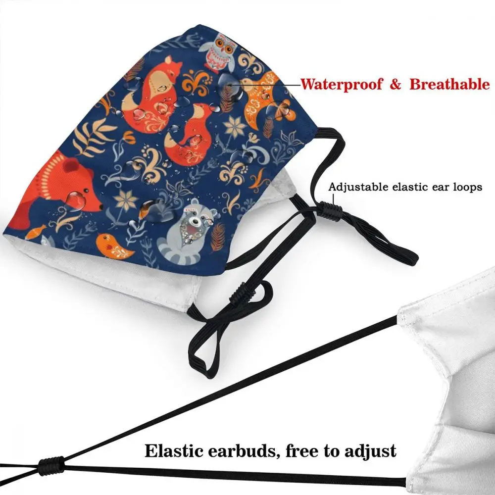 Сказочный лес. Лиса медведь енот совы кролики цветы и травы на голубом фоне.