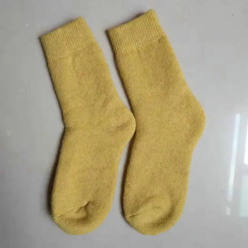 3 yellow Новые плотные махровые носки из шерсти кролика Женские однотонные теплые забавные зимние носки skarpetki calcetines mujer - Цвет: 3 yellow