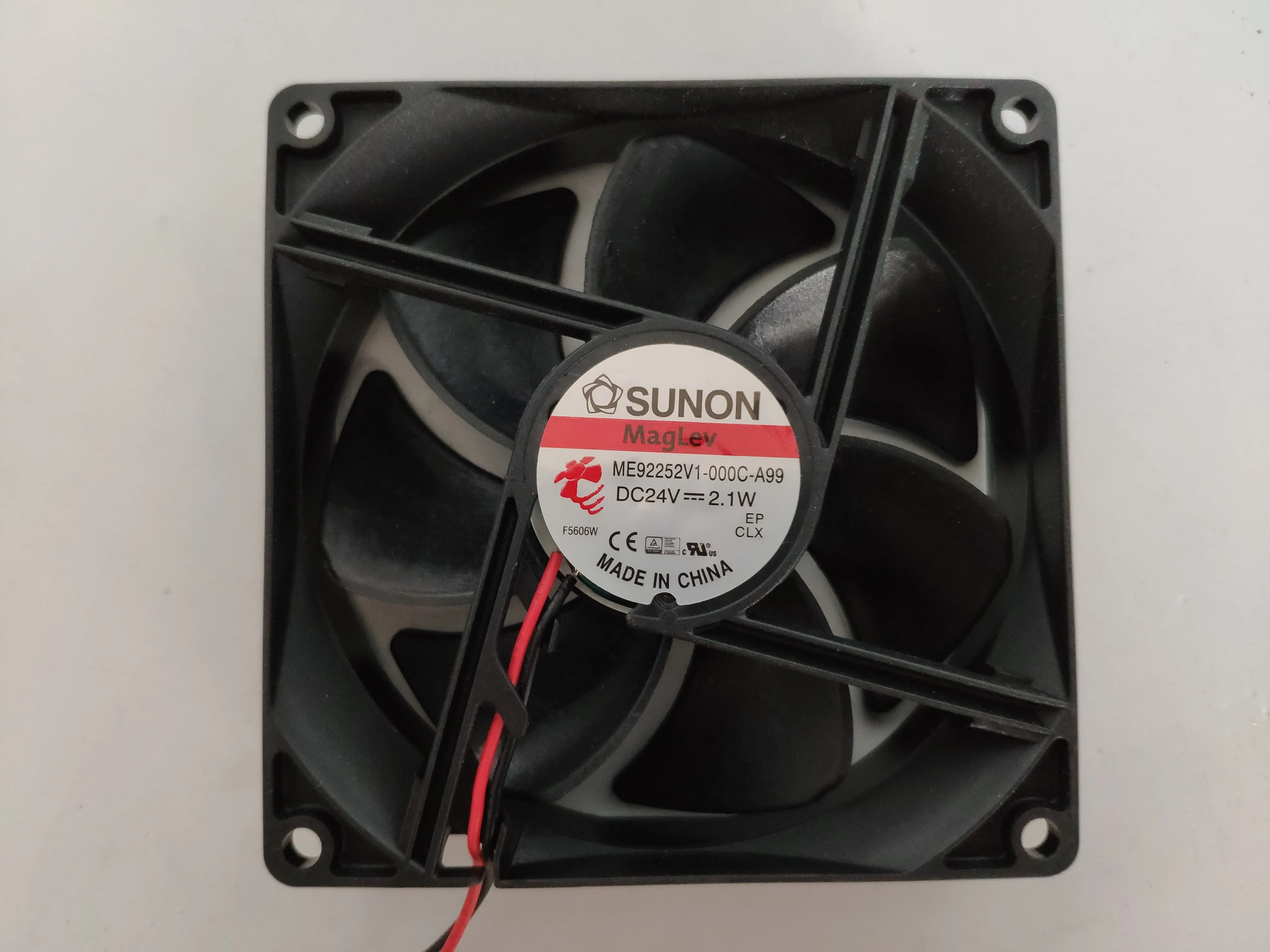 

New Original SUNON Me92252v1-000c-a99 92X92X25mm 24v 2.1w Cooling Fan