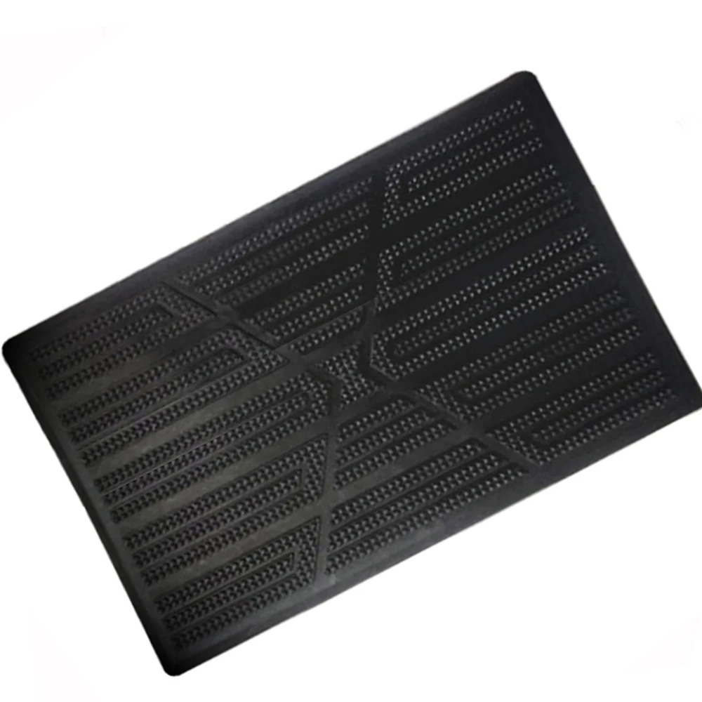 

1 Piece Universal Black Color Car Floor Carpet Pad Heel Foot Mat Patch Cover Driving Postion Car Floor Carpet Pad Cover