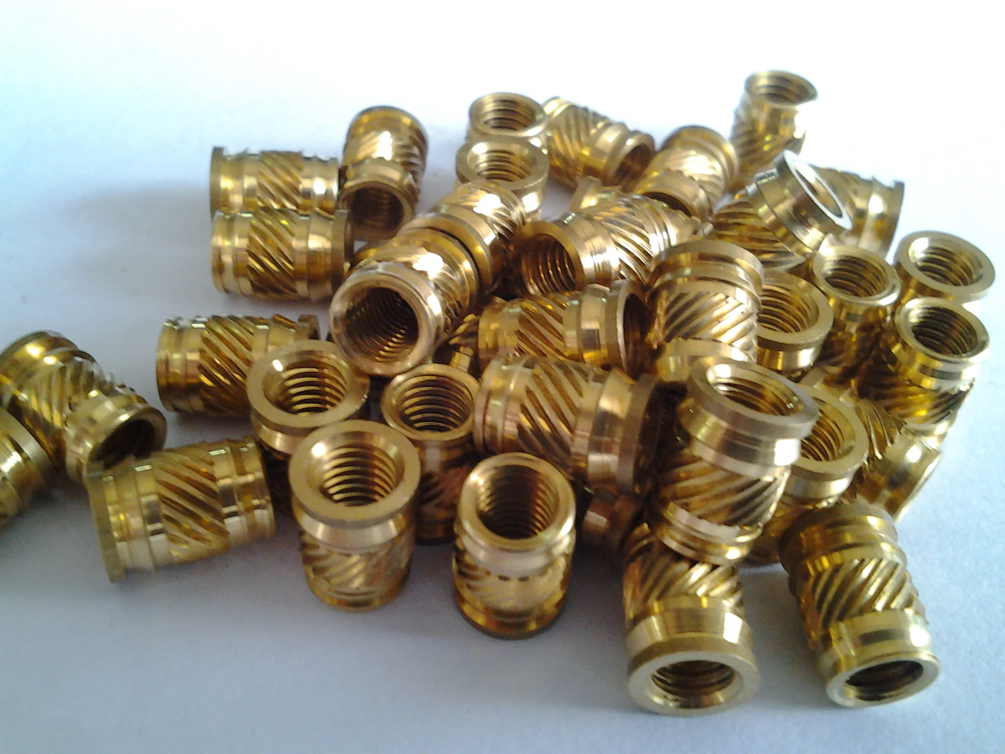 ISB-M3/M4/M5/M6/256/440/632/832/032/0420 ультразвуковые/жаропрочные пластины латунные гайки