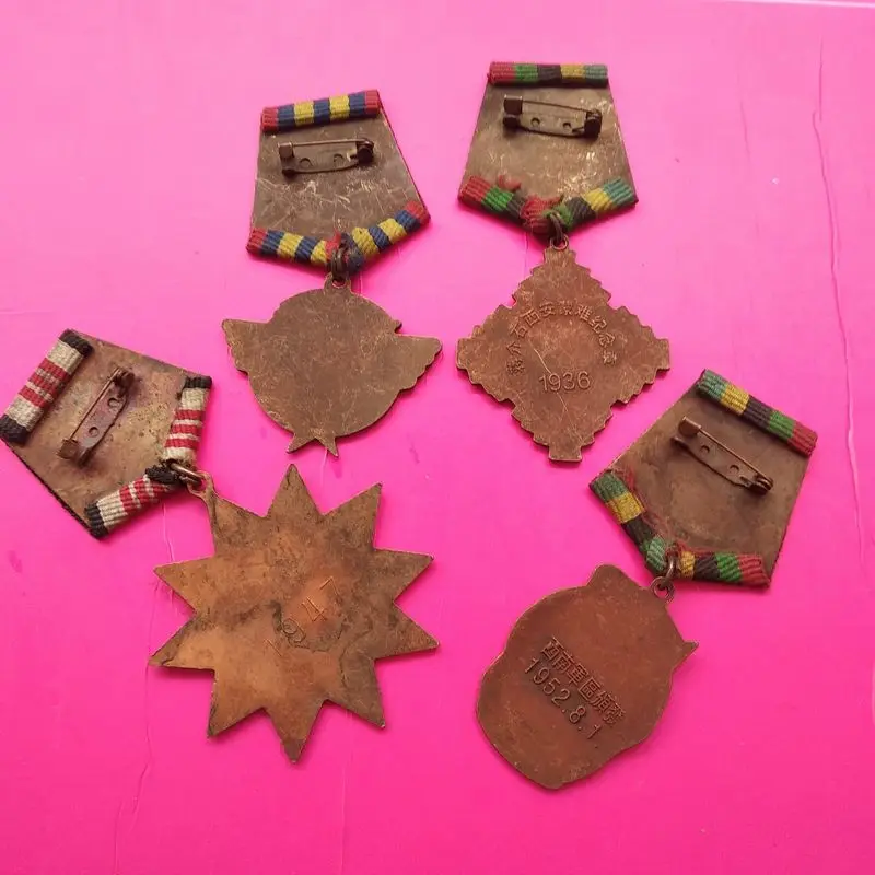 4 шт. Винтажный чехол с медалью времен Второй мировой войны CN. Символы команды юго