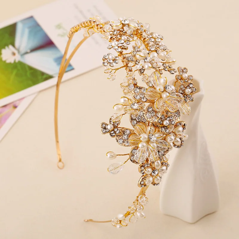 

Western Wedding Hair Accessories Jewelry Handmade Crystal Pearl Flower Crown Tiara Baroque Bridal Headband