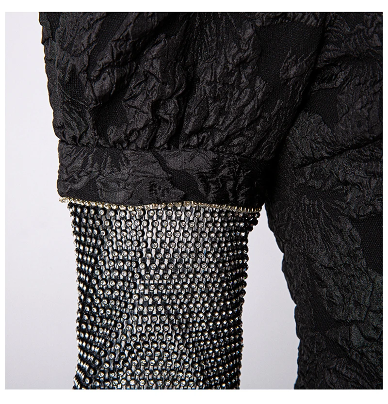 

[EAM] Women Black Rhinestone Shining Jacquard Buckle Dress Stand Collar Long Sleeve Fashion Tide Spring Autumn 2021 1DD6936