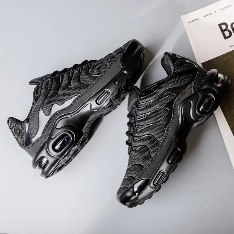 

Shoes for Women Sneakers Mesh Breathable Running Shoes Spring Autumn Walking Shoes Couple Men Sneakers 2020 Flats Shoes Women