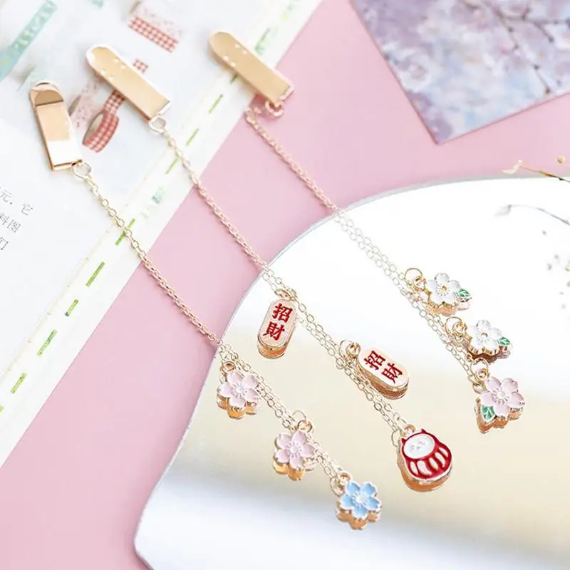 

1 Pcs Creative Pattern Metal Bookmark Kawaii Girly Bookmarks Supplies Gift Notebook Pendant Decoration School Stationery E6D7