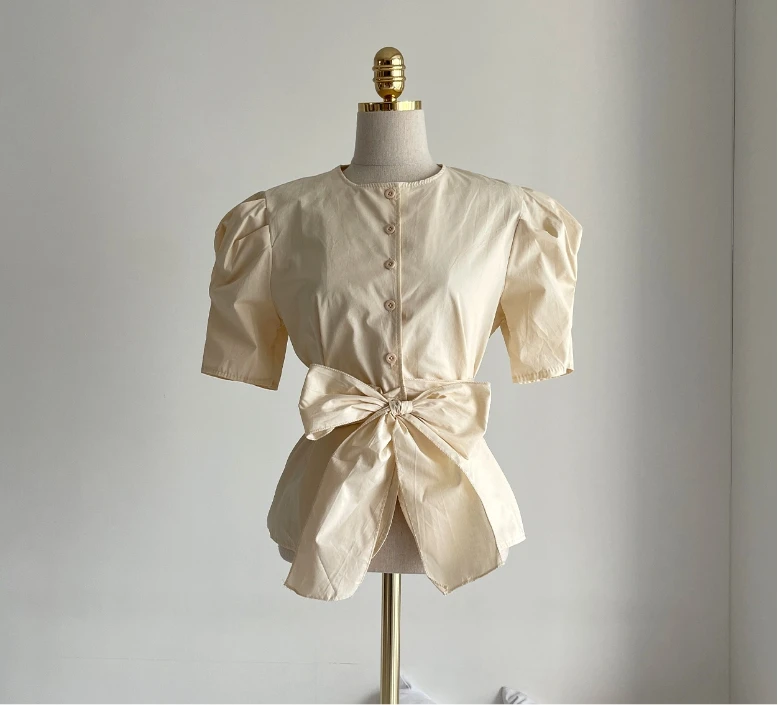 

Summer Women Korean Style Fashion Sexy Slim Solid O-neck Single Breasted Blouse Vintage Puff Sleeve Casual Shirts