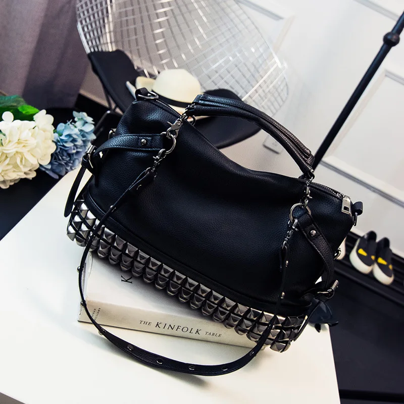 

Women's Handbags