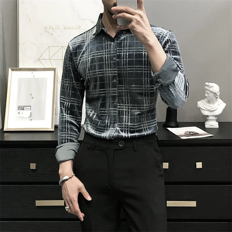 

Blue Checker Printed Velour Shirts For Mens Retro Velvet Dress Korean Style Fashion Man Clothes Slim Fit Smooth Clothes England