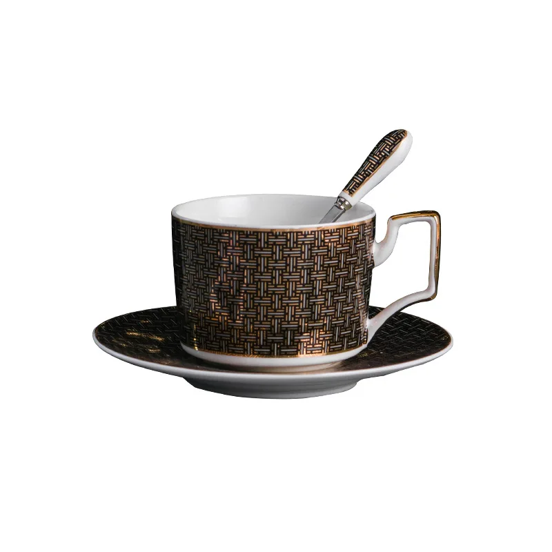 

European-style Small Luxury Coffee Ceramic Coffe Cup Saucer Set Afternoon Tea Tools Cup Bone Espresso Cups Dish Set Drinkware