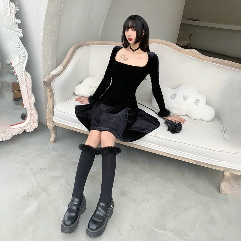 

European and American Autumn and Winter New Two-piece Gothic Style Dark Women's Girls College Style Dress Mao Mao Pantyhose Legs