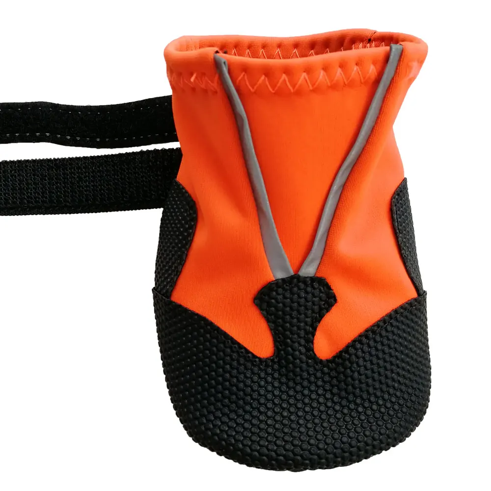 Цена Обувь для домашних животных для больших собак, весенние теплые Светоотражающие ботинки, нескользящая износостойкая Уличная обувь для Лабр...