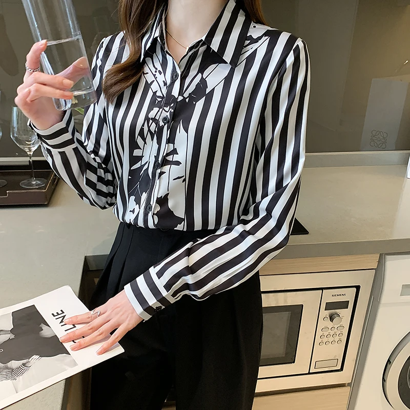 

Новые осенние женские блузки, рубашка-поло, топы с длинным рукавом, полосатая блузка для девушек, атласные повседневные Модные женские своб...