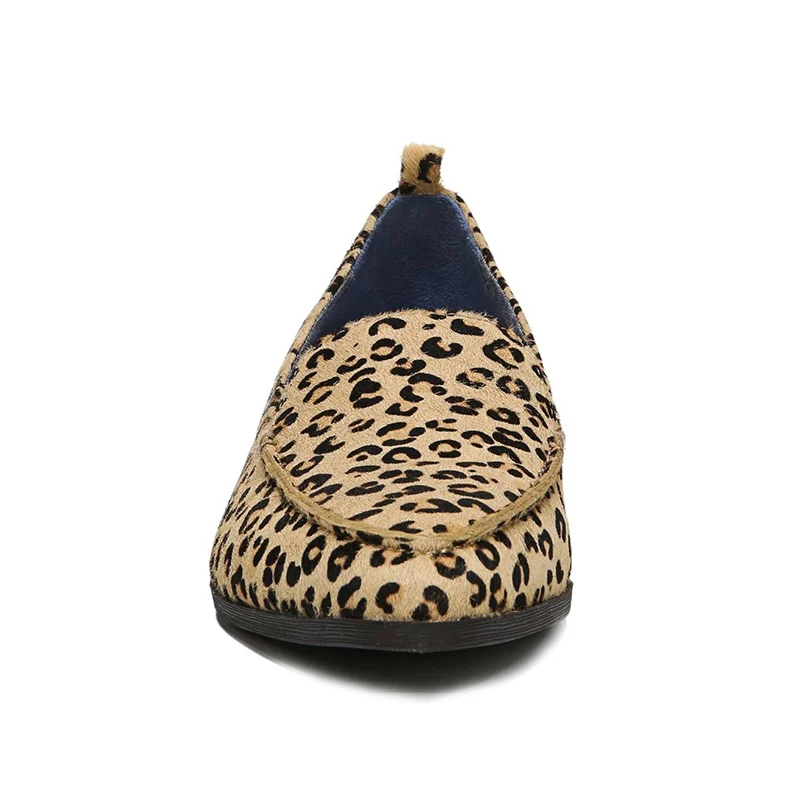 Леопардовые туфли коричневые с животным принтом без застежек острым носком