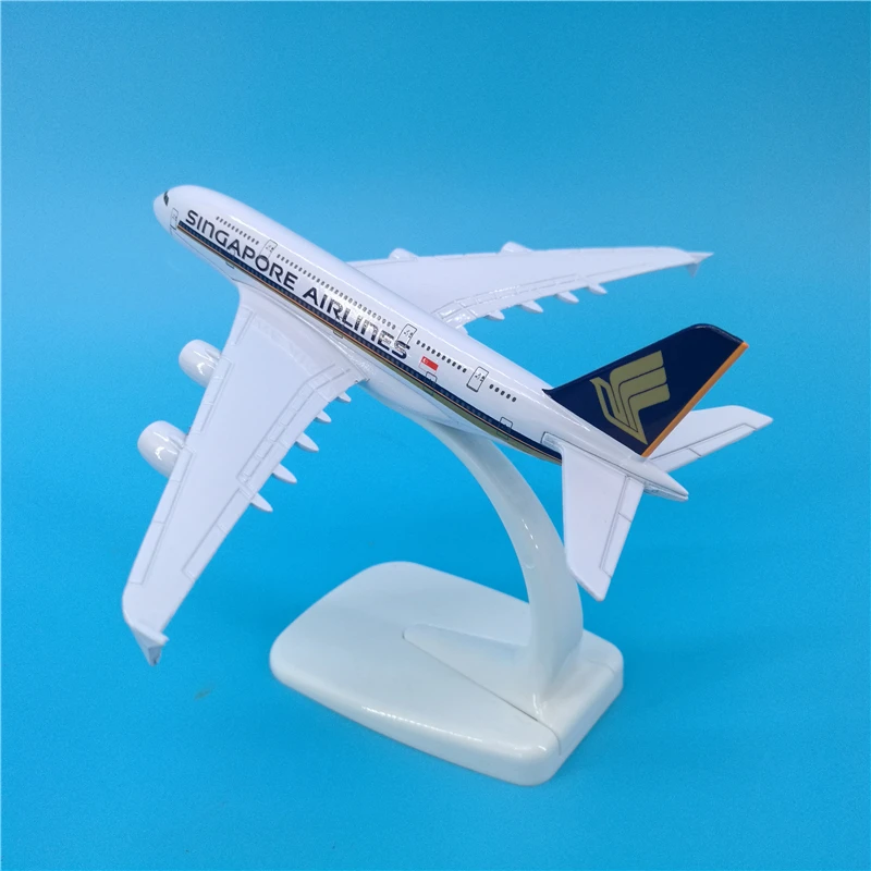 

16 , Singapore Airlines