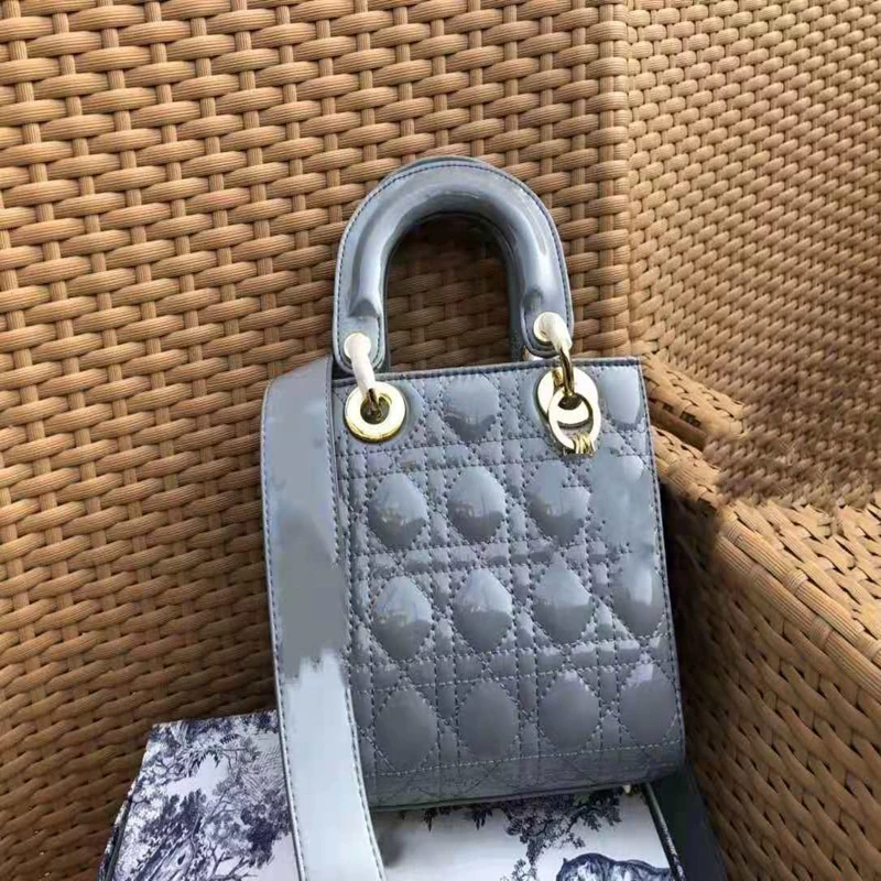 

Patent leather princess woman bag handbag messenger bag all-match boutique shoulder bag shoulder strap letters can be customized