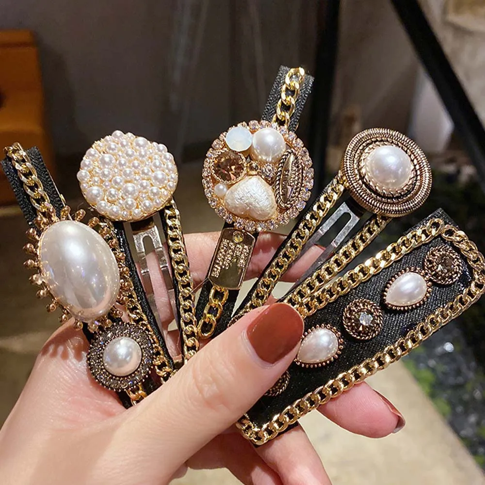 Заколка для волос женская черная корейский стиль цепочка с жемчугом и стразами |