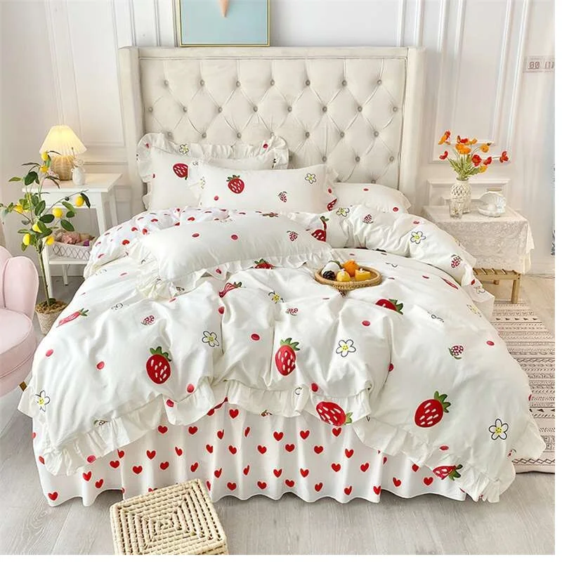Комплект постельного белья из хлопка с изображением клубники в стиле принцессы