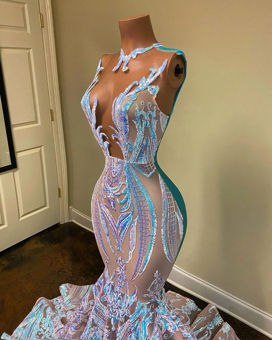 Sparkle Sequin Mermaid Prom Dress for Black Girls Plus Size Sexy See Through Graduation Dresses 2020 Elegant Formal Evening Gown