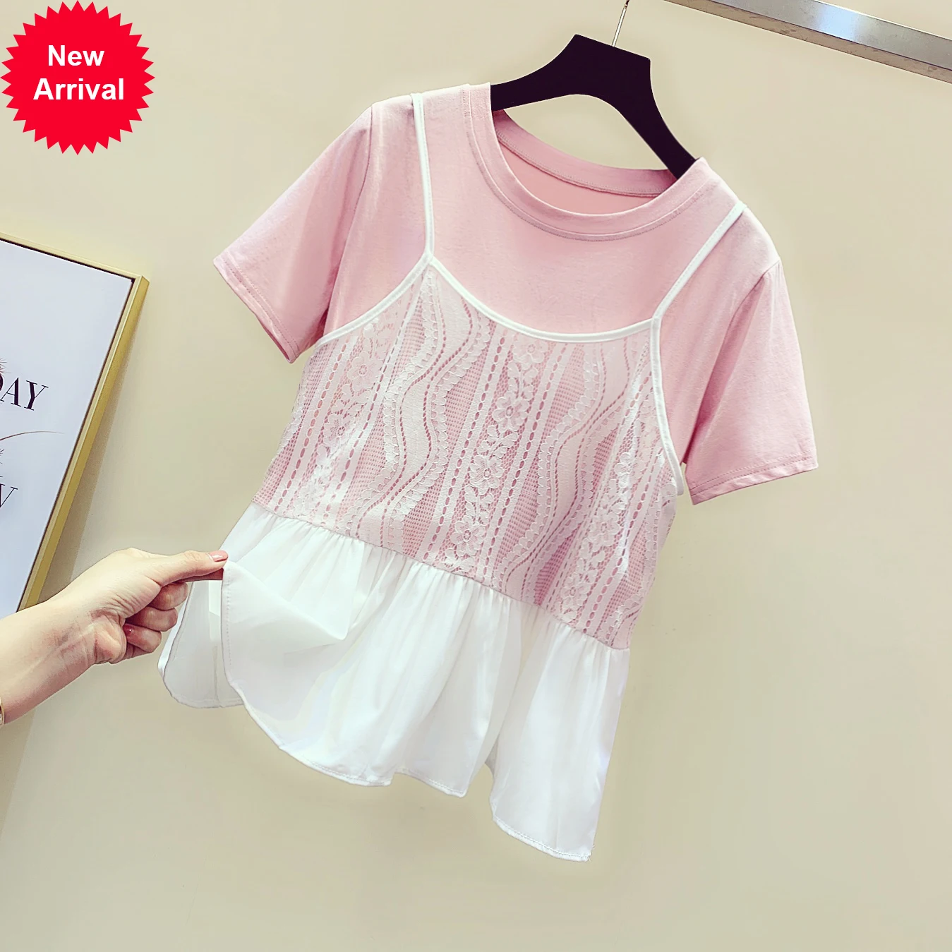 

Lady's Lace Stitching Short Sleeve T-shirt Female Summer Shirt Tops New Korean Style Loose White Lace Patch Pink Tshirt Tees