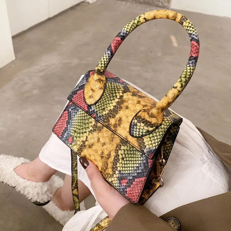 Женская сумка кожаная со змеиным узором женские сумки на плечо с клапаном