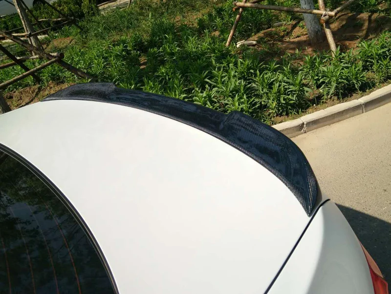 Стильный спойлер из углеродного волокна для BMW E92 F30 F10 F33 F36 F82 M4|Спойлеры и крылья| |