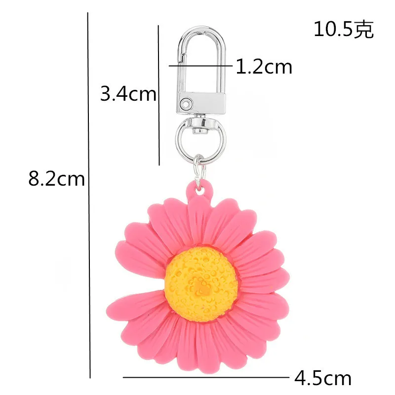 

Kawaii New Arrival Resin Small Chrysanthemum Key Chain Bag Pendant Car Key Chain Gift Men and Women Lovers Jewelry