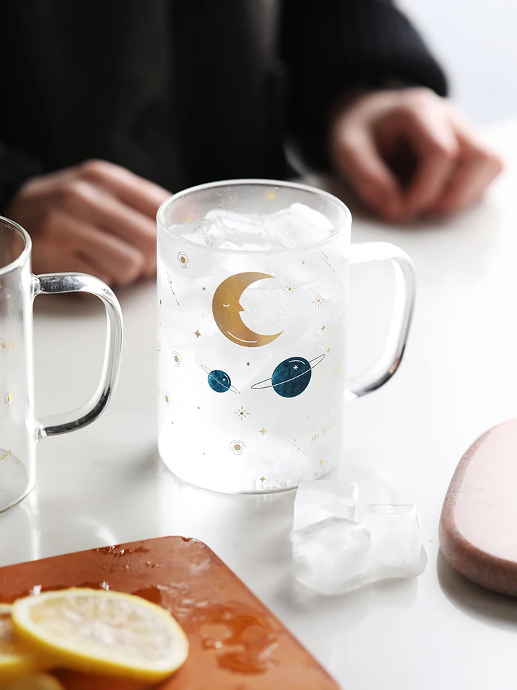 

Nordic Creative Cute Glass Cup Personality Transparent Water Cup Simple with Handle Champagne Flutes Home Milk Drinkware MM60BLB