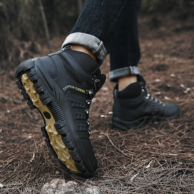 

Waterproof Leather Fishing Camping Boots Men Outdoor Sport Warm Mountain Trekking Shoes Tactical Boots Men Winter HIking Sneaker