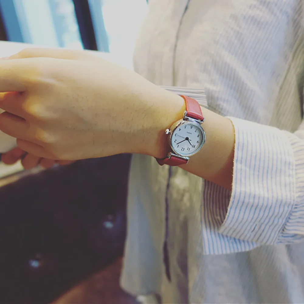 

Women's Quartz Watch Analog Wrist Small Dial Exquisite Compact Watch Deluxe Business Quartz Watch 50*