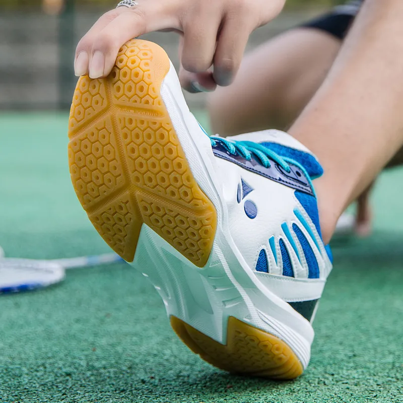 2020 Весна белые красные дышащие мужские теннисные Спортивные туфли женские