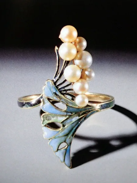 

European and American New Products Creative Vintage Leaf Enamel Painted Ring Bohemian Leaf White Pearl Party Ring Woman Jewelry
