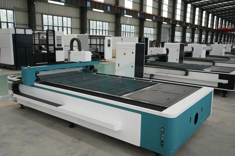 Оптовый волоконный лазерный резак для резки металла из нержавеющей стали 1 кВт 5 2