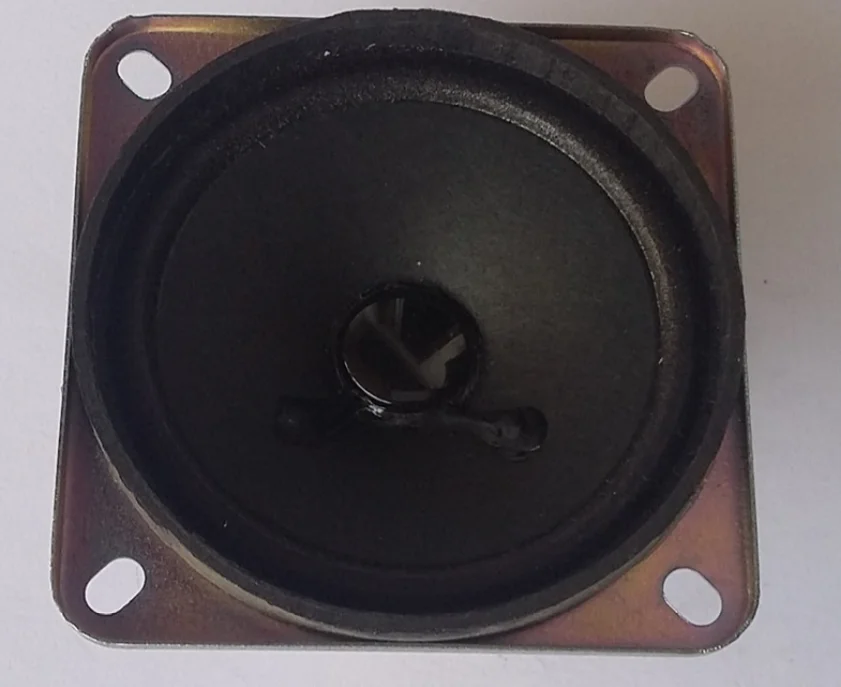 

2шт 2,75 "дюймов 4Ω 5 Вт квадратный динамик Громкоговоритель пена край 70 мм 4ohm аудио части