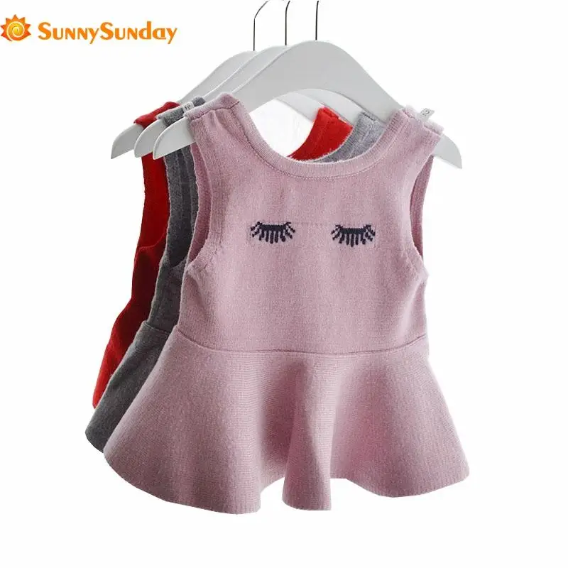 Новые осенние однотонное платье трапециевидной формы с оборками без рукавов