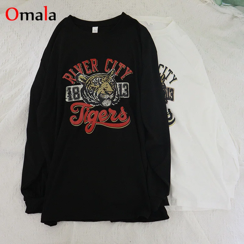 

Футболка женская оверсайз с длинным рукавом, винтажный топ с мультяшным принтом в стиле Харадзюку, Повседневная Уличная одежда, белый и чер...