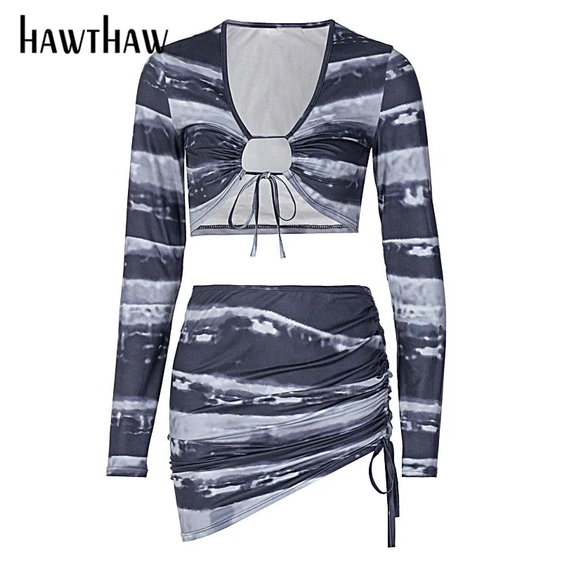 

Hawthaw Women Autumn Long Sleeve V Neck Printed Crop Tops Package Hip Mini Short Skirt Two Piece Sets 2020 Fall Clothes Suit
