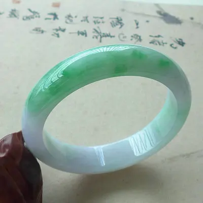 

Zheru Jewelry Natural Burmese Jade Light 54-64mm Bracelet Elegant Princess Jewelry Best Gift for Mother and Girlfriend