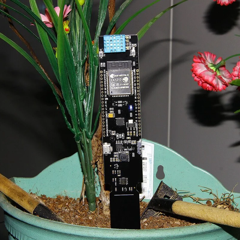 Esp32 Rev1 Wifi &amp Bluetooth Battery Dht11 Soil Temperature and Humidity Sensor Module |