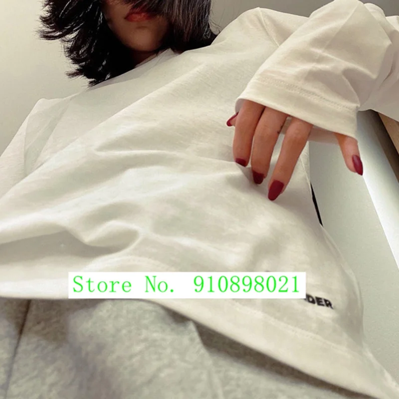 

Spring and Autumn New Casual Fashion Round Neck Letters Loose Wild Long-sleeved T-shirt Women