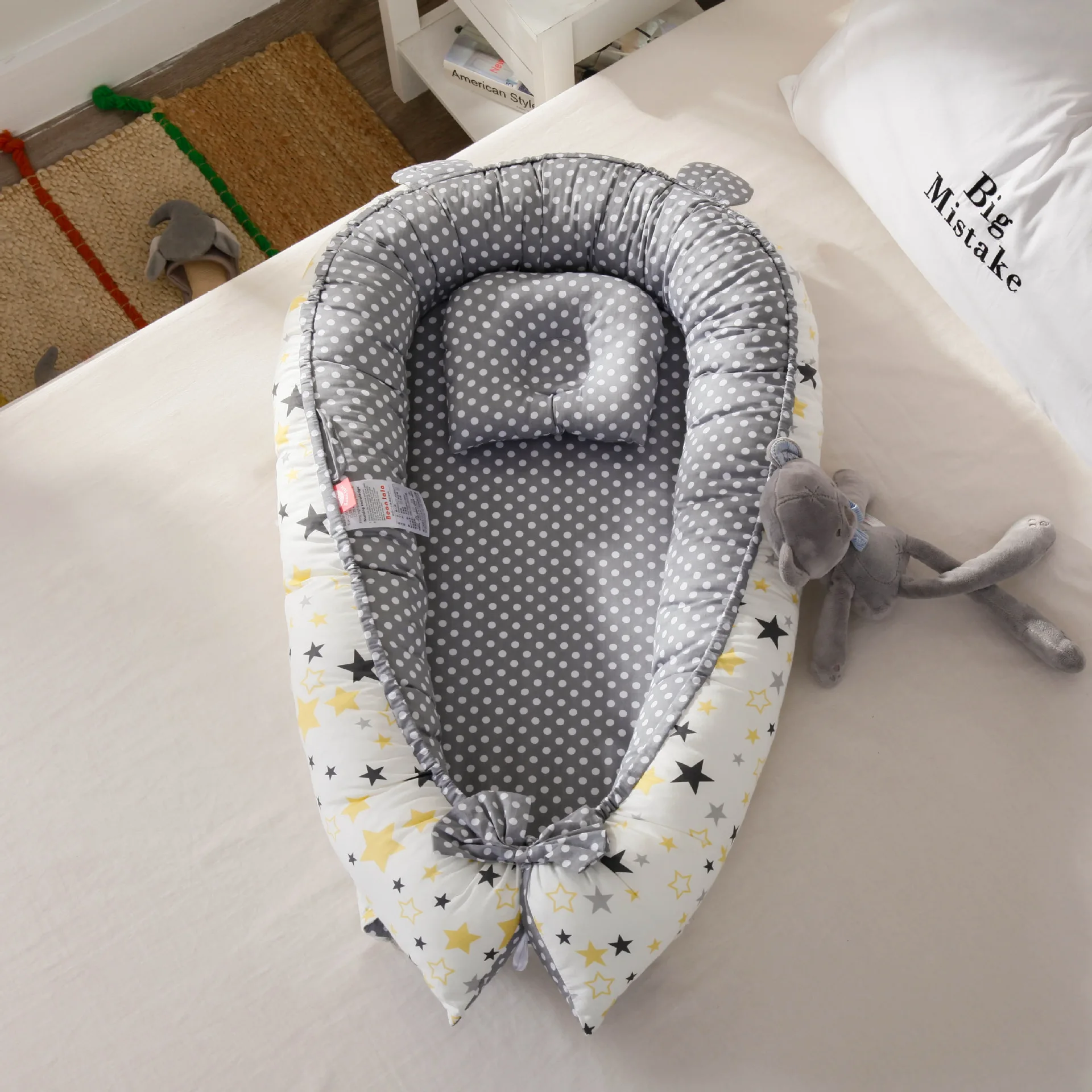 

Baby Nest Bed with Pillow 85*50cm Portable Crib Travel Bed Infant Toddler Cotton Cradle for Newborn Baby Bed Bassinet Bumper