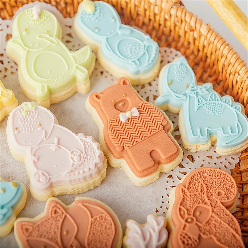 

1set Animal Embossed Mold Cookies Cutter Biscuit Stamp Fondant Cake Halloween Easter Pastry Maker for Wedding Baking Decor Tools