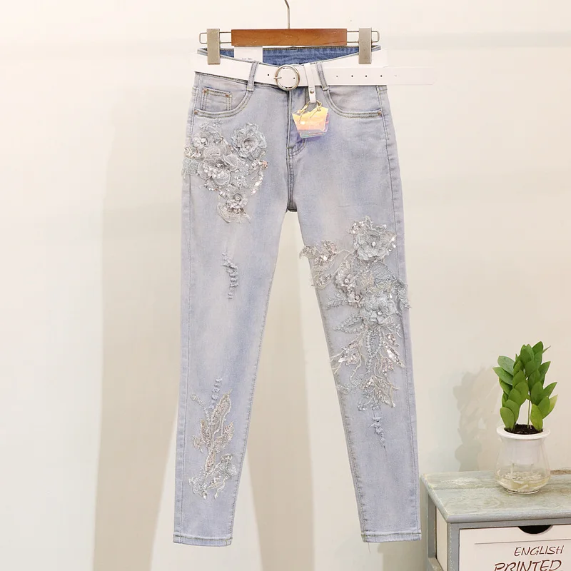 Женский комплект из футболки и джинсов хлопковый двух предметов футболка с 3D