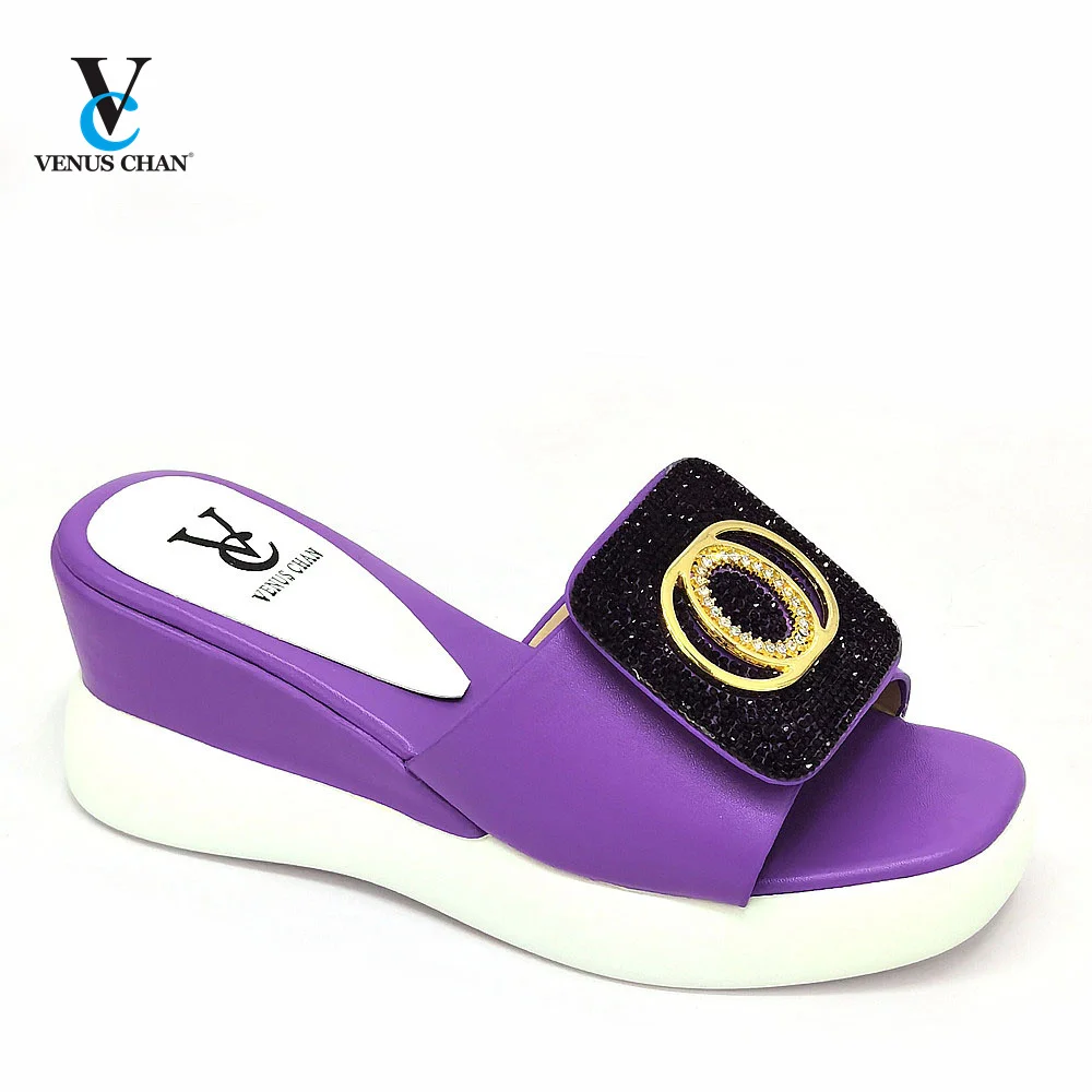 

2021 Luxury Shoes Women Designers Ladies Sandals with Heels Italian Women Wedding Pumps Decorated with Rhinestone Sexy Heels