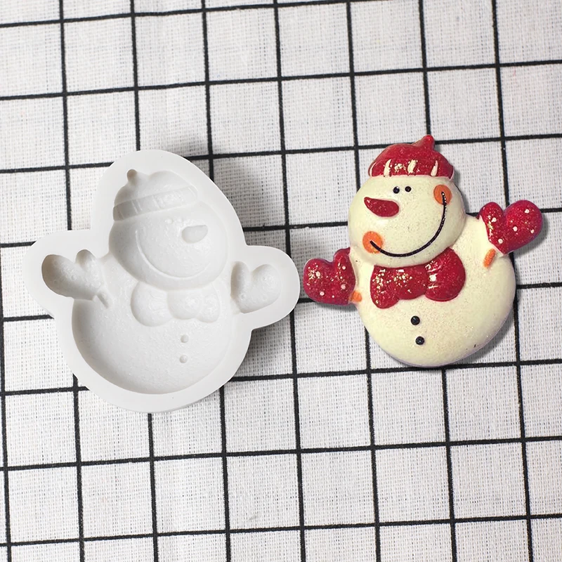 

Christmas Fudge Chocolate Chip Cookie Mold DIY Pastry Cake Decorating Baking Supplies Snowman Silicone Resin Pendant Making Tool