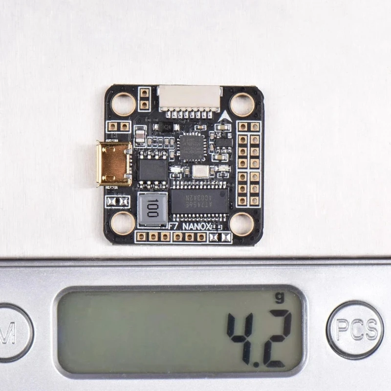 

1 Pcs Betaflight F7-XSD F7 2-6S Flight Controller & 1 Set BL32-40A 3-6S Blheli 32 4 in 1 Brushless ESC 30.5X30.5mm