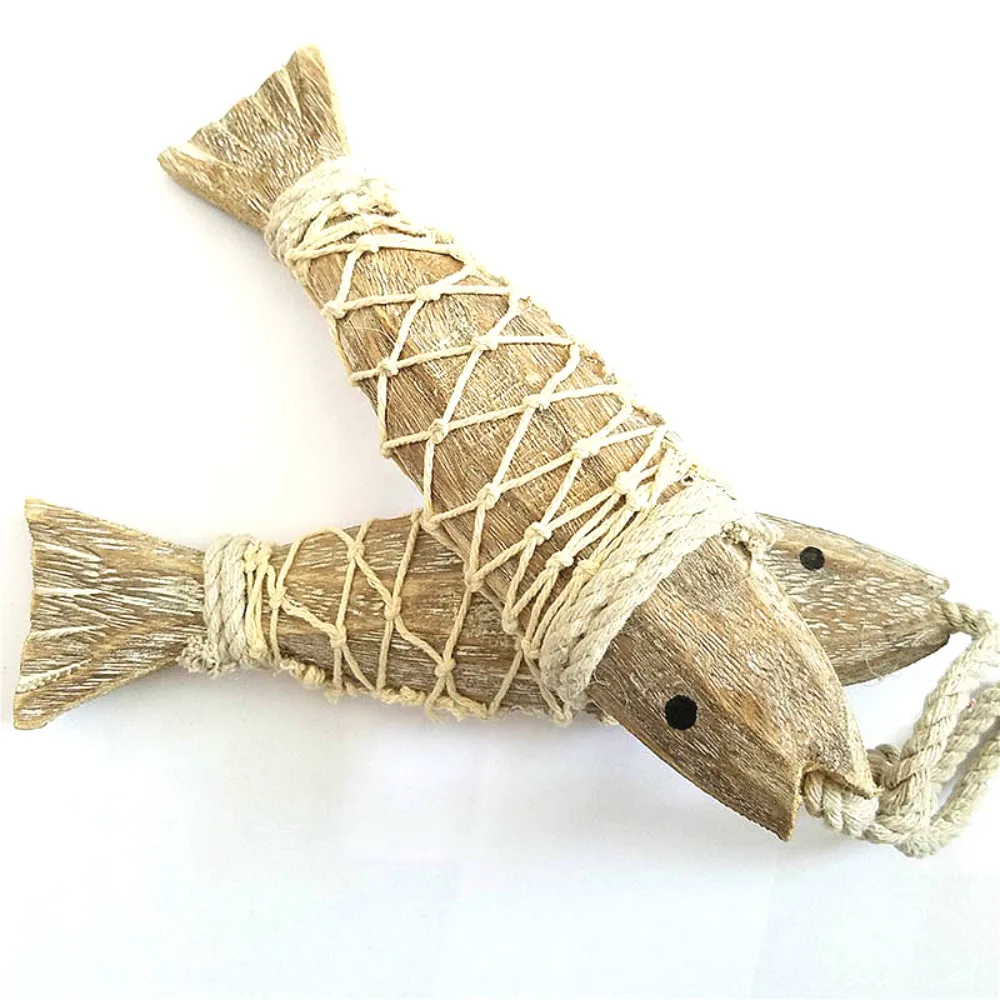 

2Pcs Wooden Hanging Fish Coastal Village Handicrafts Nautical Home Wall Decor
