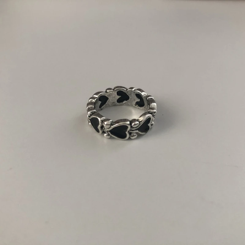 

2 Pcs Vintage Black Love Heart Metal Rings Individuality Baroque Ring for Women Girls Party Jewelry Valentine's Day Gifts