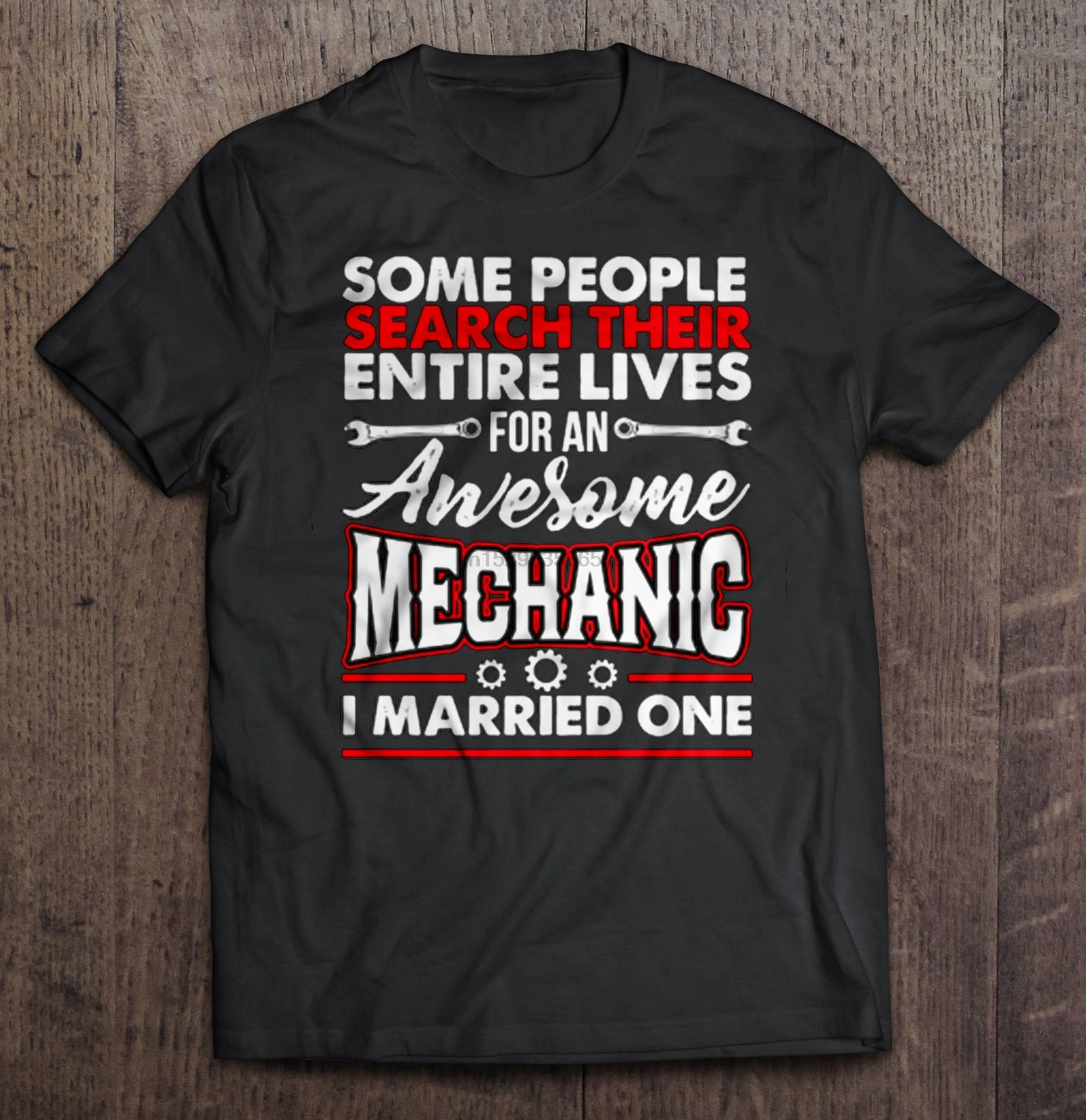 Мужская футболка некоторые люди ищут всю свою жизнь для потрясающего механика я