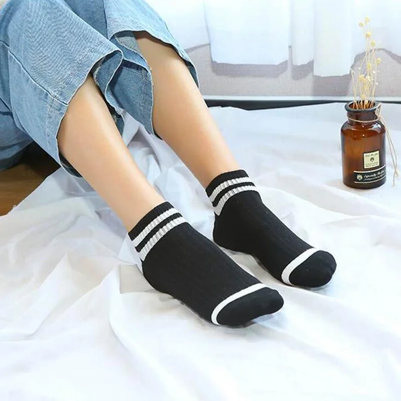 Классические женские носки в полоску однотонные хлопковые до щиколотки дышащие